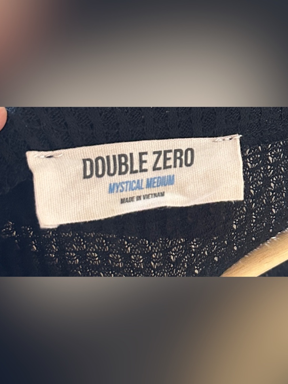 Double Zero button down crop - Picture 3 of 4